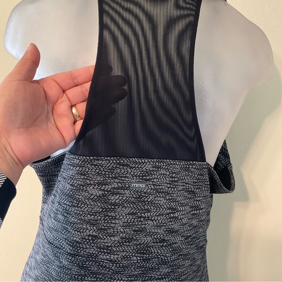 MPG Performance Dress Size XL - Picture 13 of 16